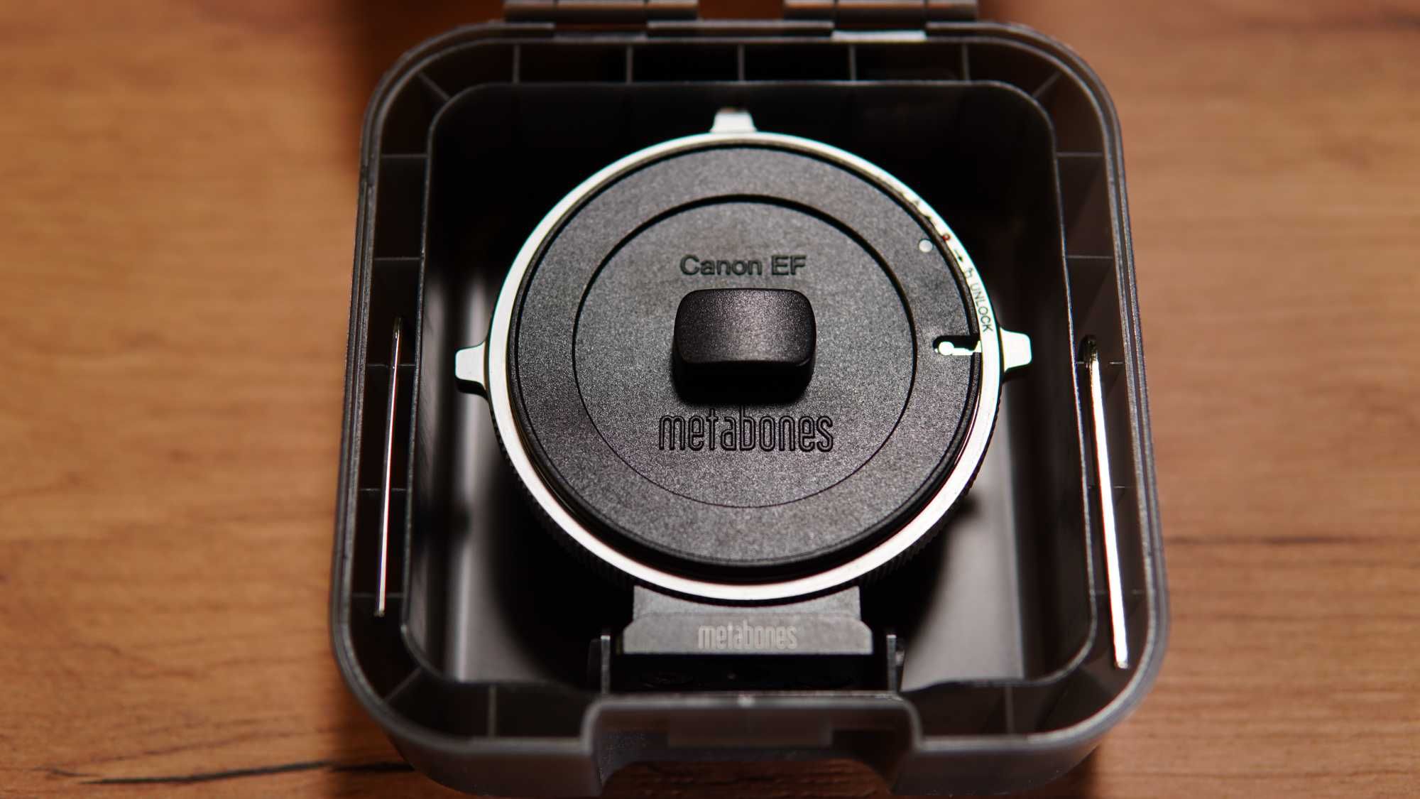 Metabones Canon EF Lens to 4/3 T CINE Speed Booster XL 0.64