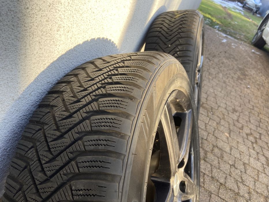 Felgi z oponami 215/55/17 roztaw 5x114,3 zimowe bieznik 7mm 2021 rok