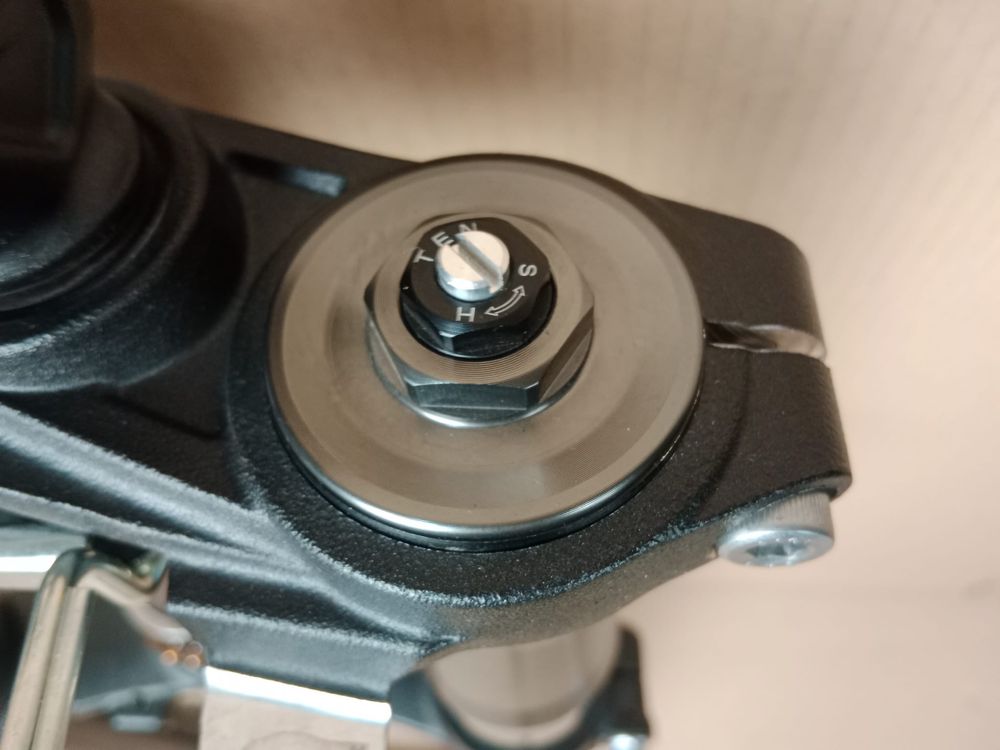 Kawasaki Z900 Lagi Zawieszenie Przód Laga Lewa Prawa Półka Dolna Górna