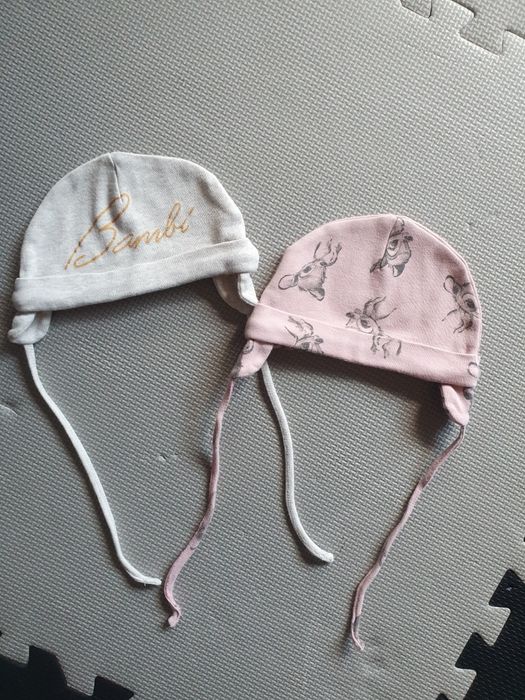 Zestaw 2 sztuk czapeczek Cool Club Smyk r. 36/38