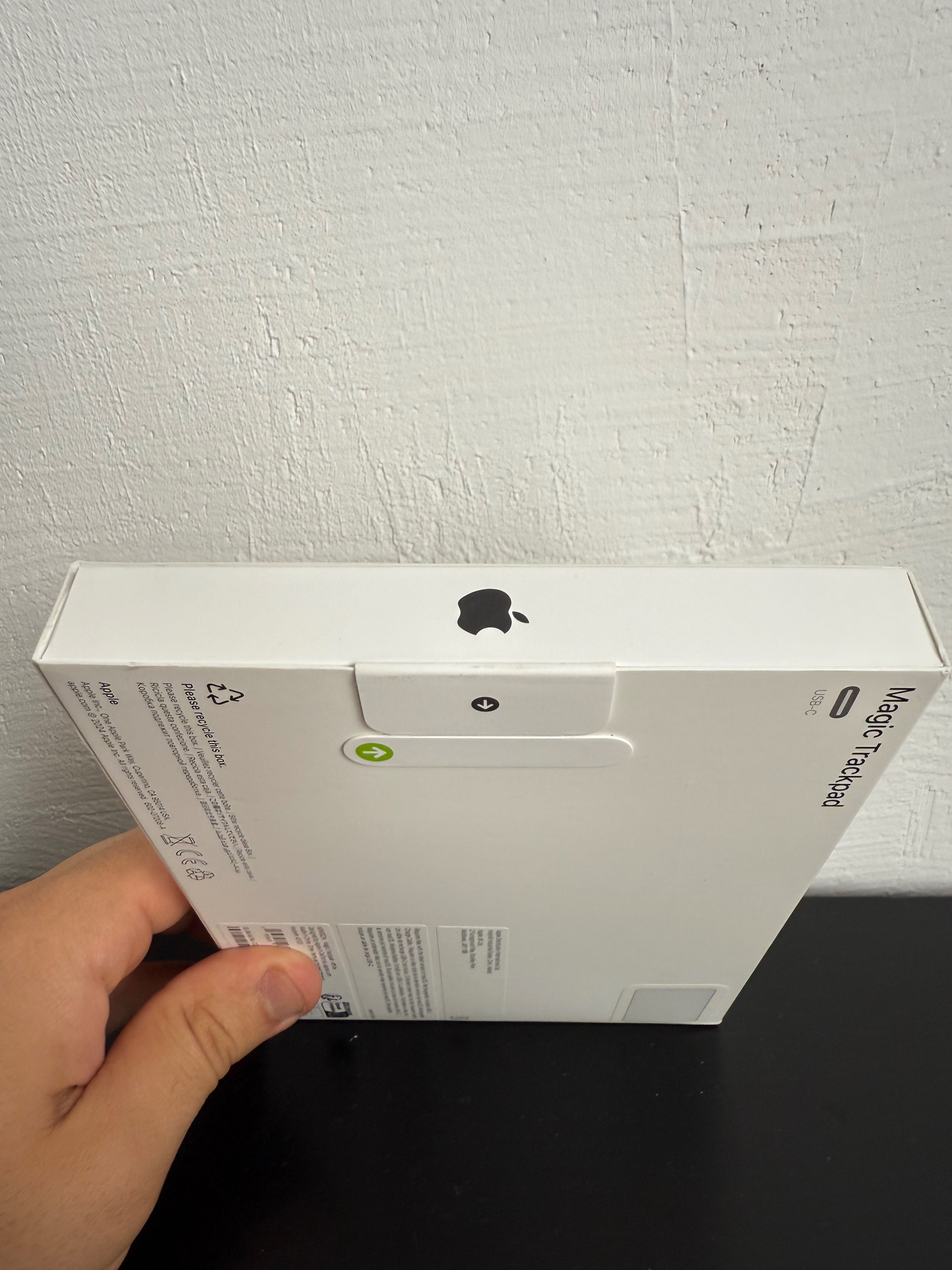 Apple Magic TrackPad (MXK93ZM/A)