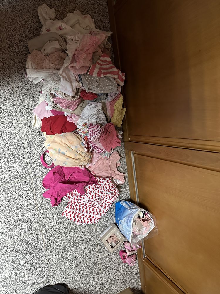 Roupa bebé 0 a 6 meses