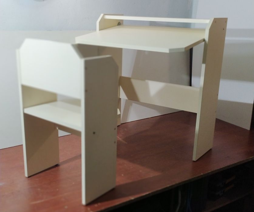 Дитячий стіл-трансформер (парта)