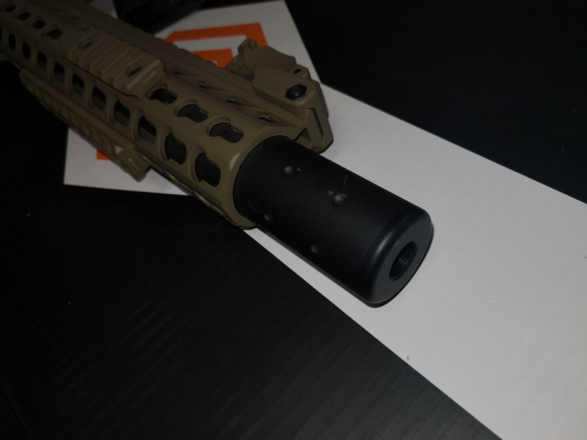 Игрушечный автомат (привод) M4 Evolution Recon