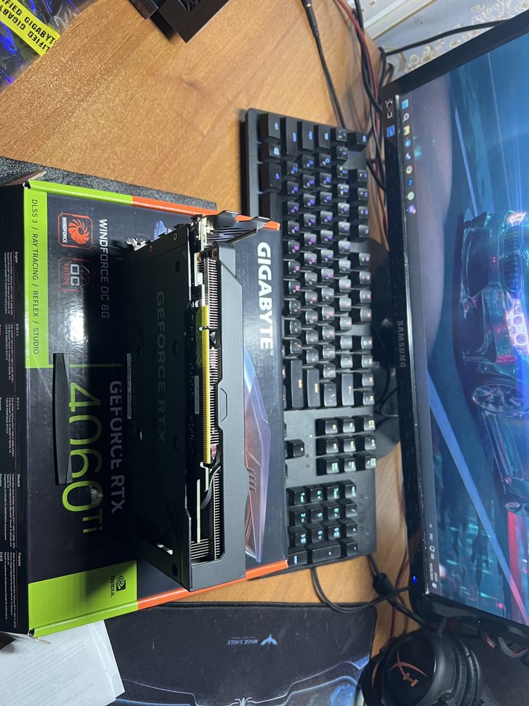 Гарантия! Видеокарта GIGABYTE RTX 4060 ti 8gb Windforce OC