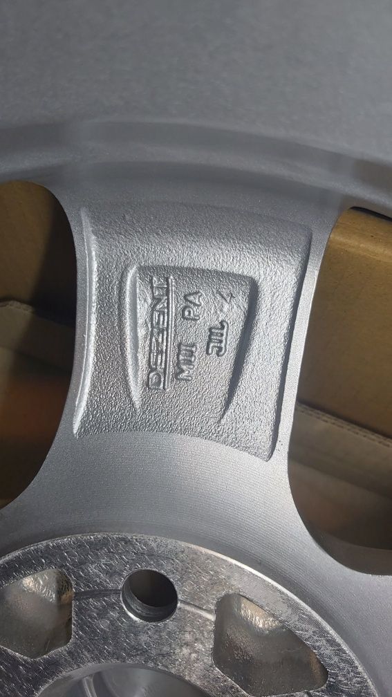 Felgi Felga Alu aluminiowe aluminiowa Dezent 5x112 15" 6j NOWE