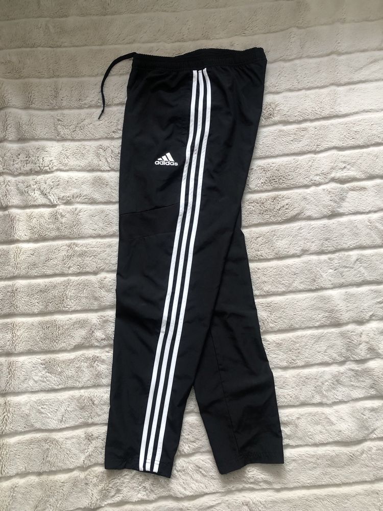 ADIDAS 3 Stripes S/M размер спортивные штаны летние мужские