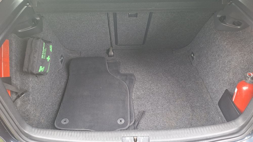 Volkswagen Golf VI 1.6MPI