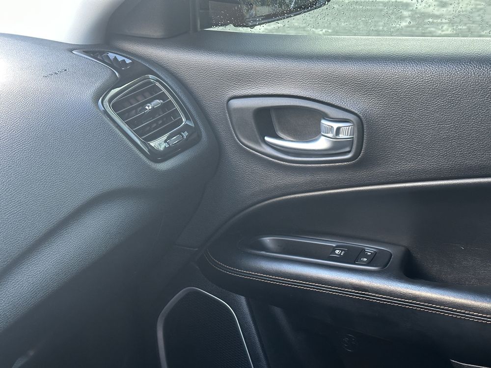 Jeep Compass Limited