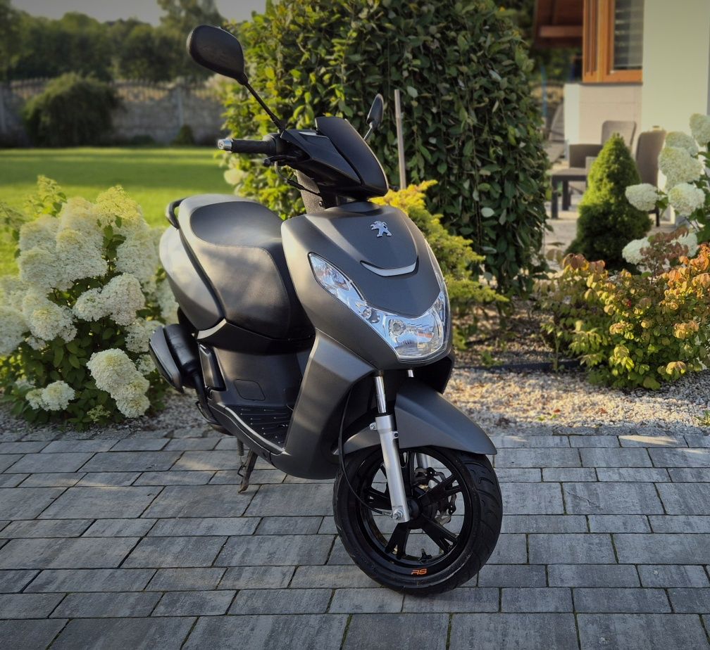 Peugeot KISBEE 50cc 2T * stan BDB! LED !