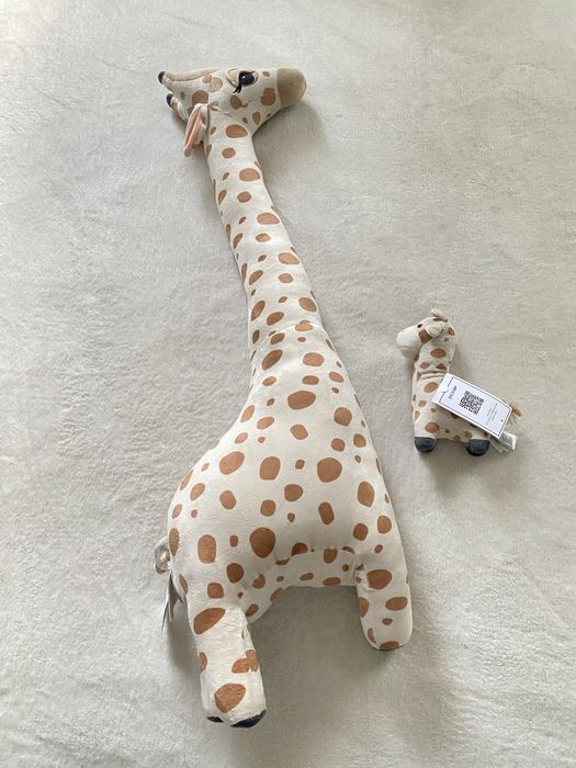 Метрова жирафа h&m Мʼяка іграшка жирафик h&m home