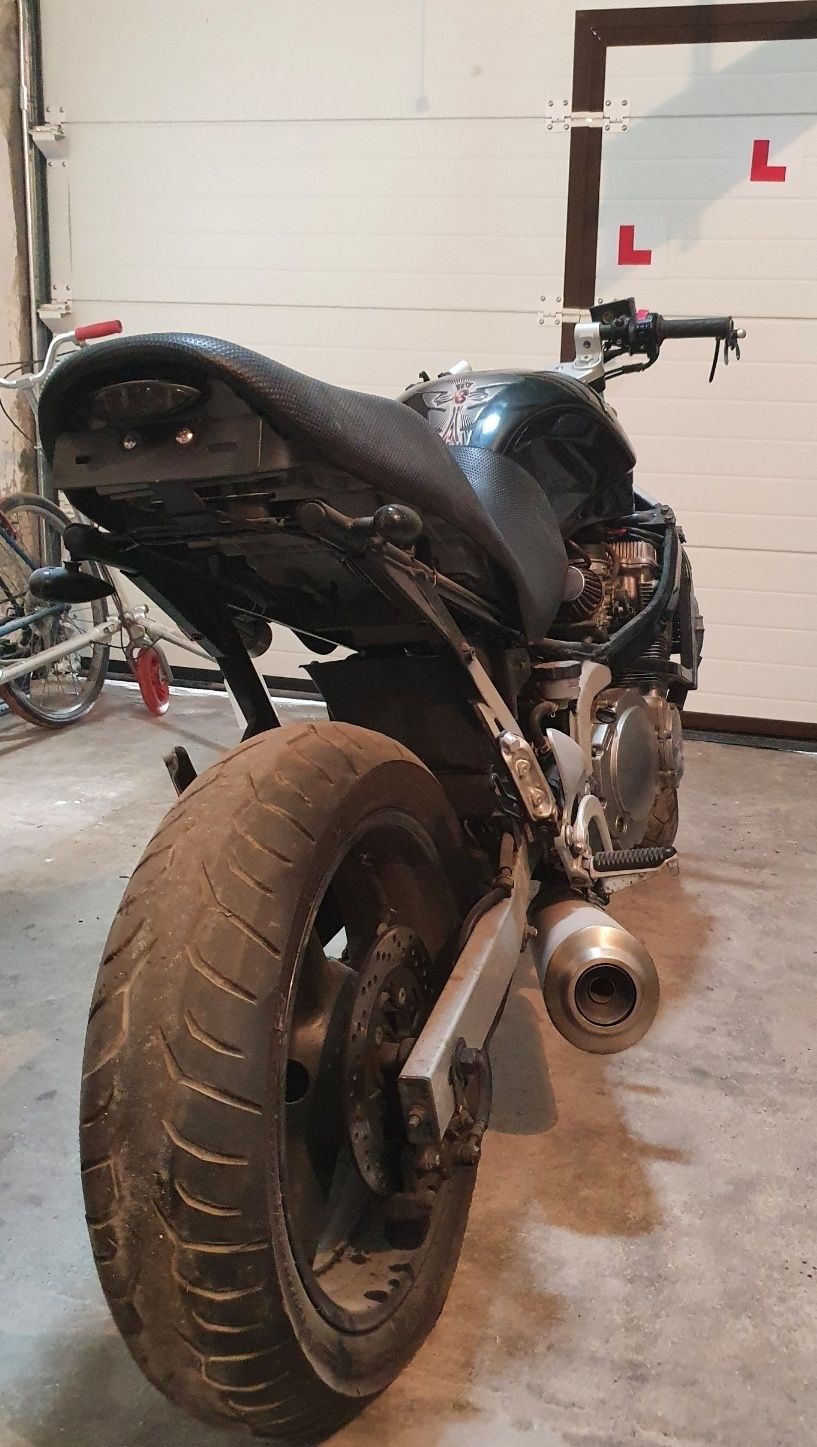 Suzuki gsxf 750 para peças