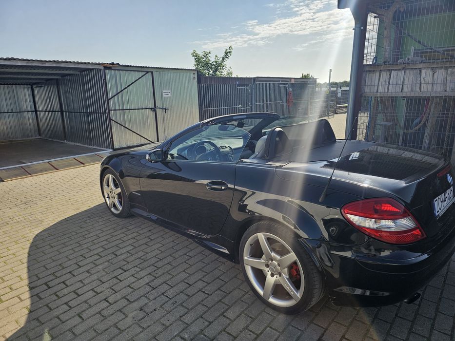 Samochod osobowy mercedes slk amg