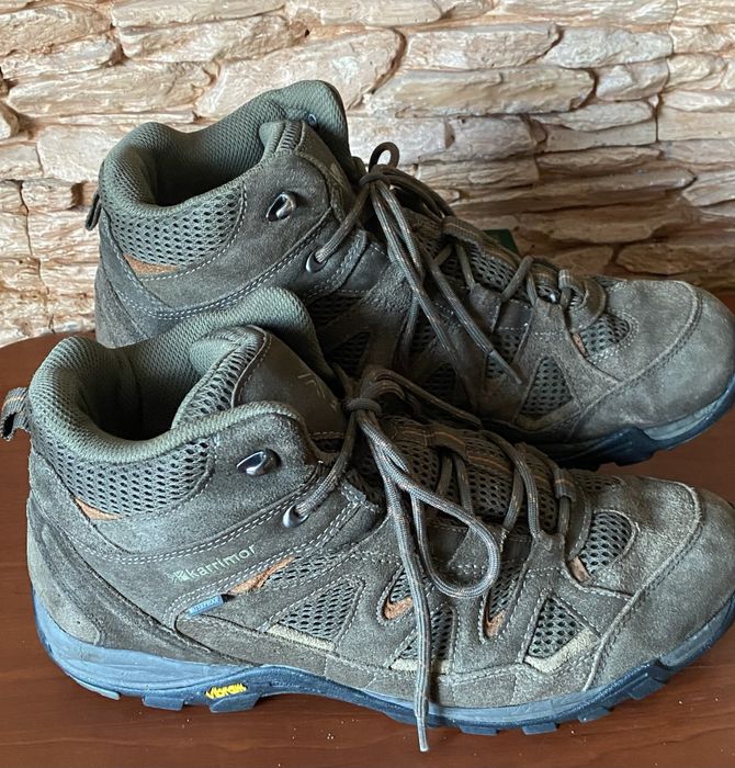 Кросівки термостійкі чоловічі 42-43 розмір