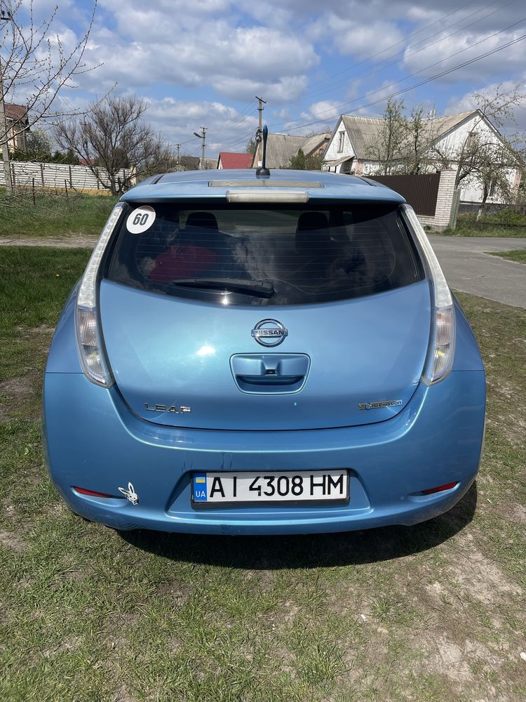 Nissan Leaf 2011