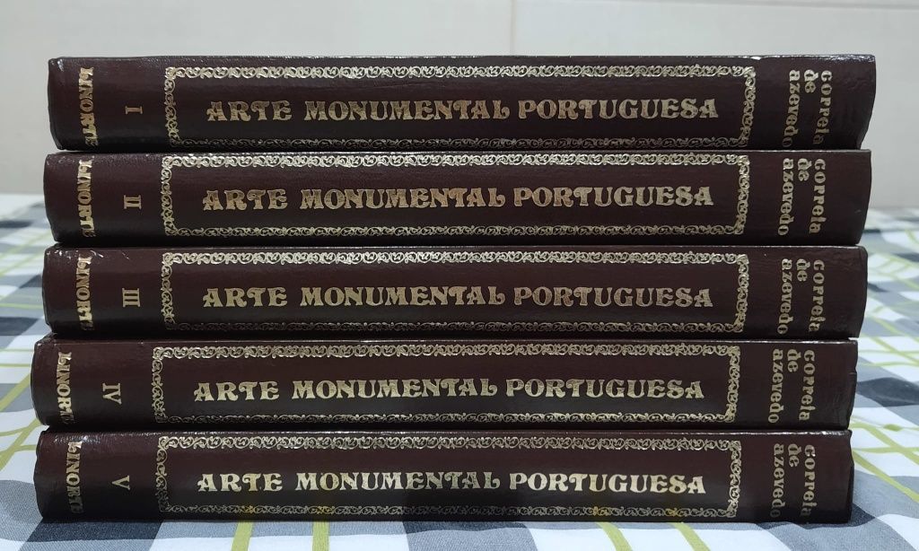 Coleção Arte Monumental Portuguesa de Correia de Azevedo