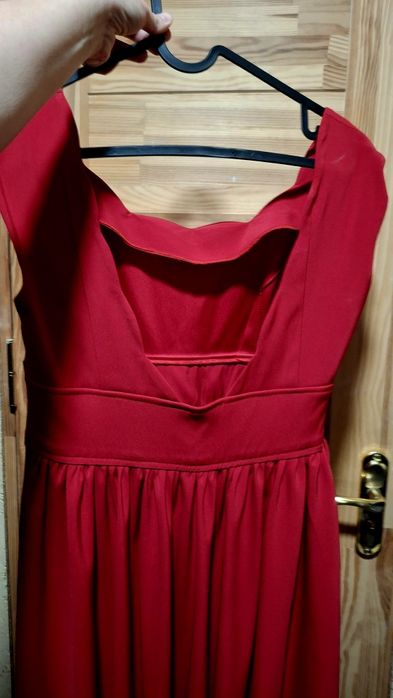 Випускне плаття , сукня з голою спинкою