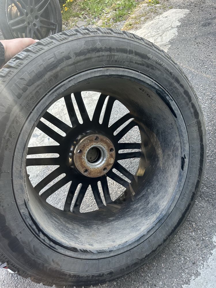 Продам титани 5.130.r20