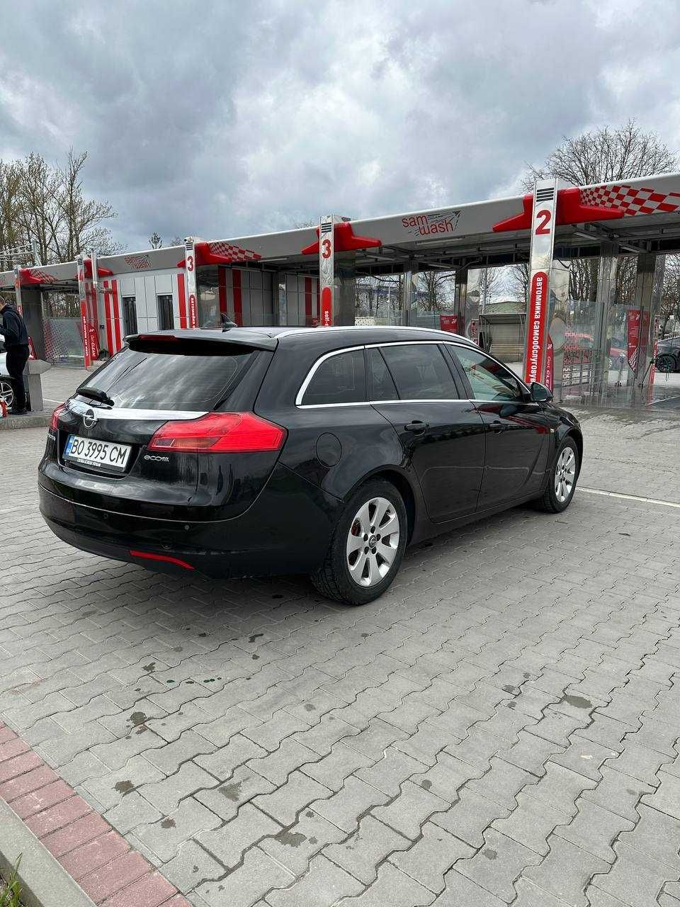 Продам Opel Insignia 2011