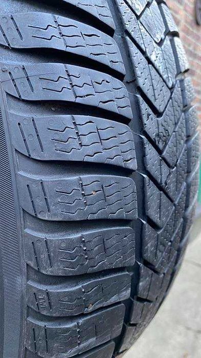 oz.8764 Opona 235/55R18 Pirelli Sottozero 3 1szt RUDA ŚLĄSKA