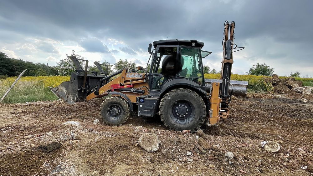 Wykopy, przyłącza Usługi koparko-ładowarką Case 580 ST/ odśnieżanie