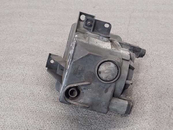 Farol nevoeiro frente esquerdo OPEL Vectra C