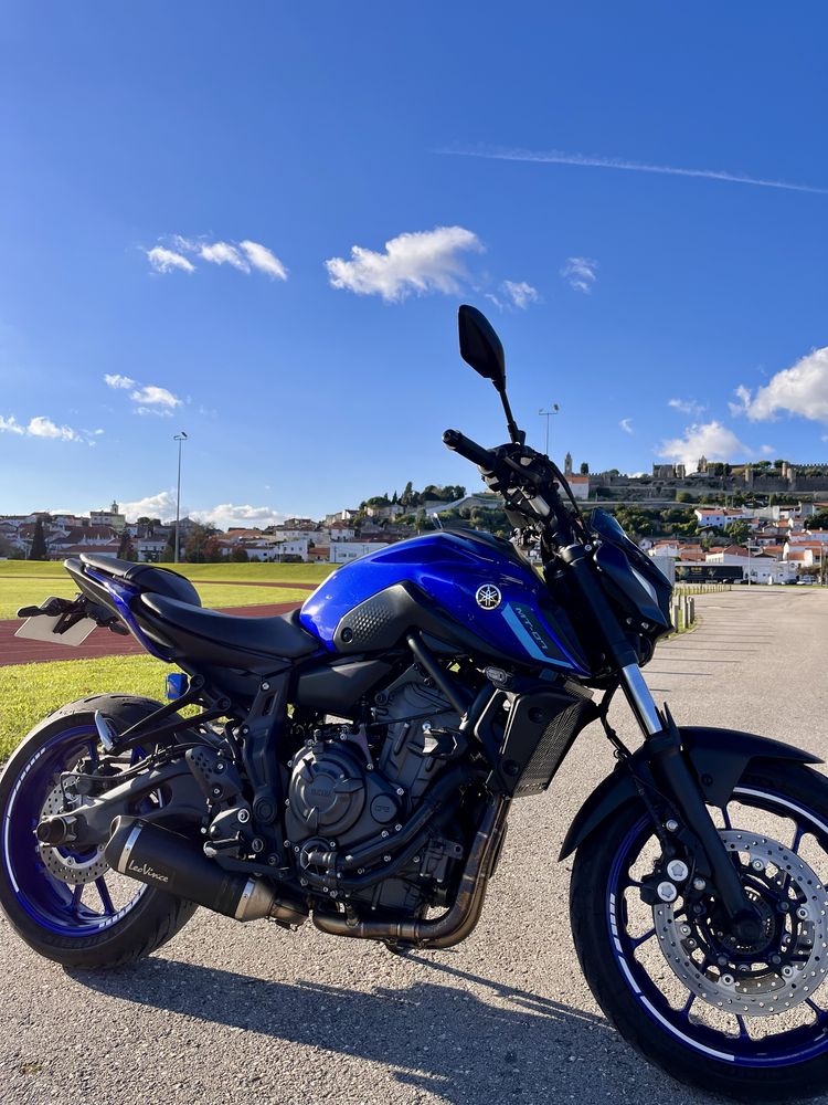 Yamaha MT-07 Azul 2023 | 55 Kw | 8.000 km |