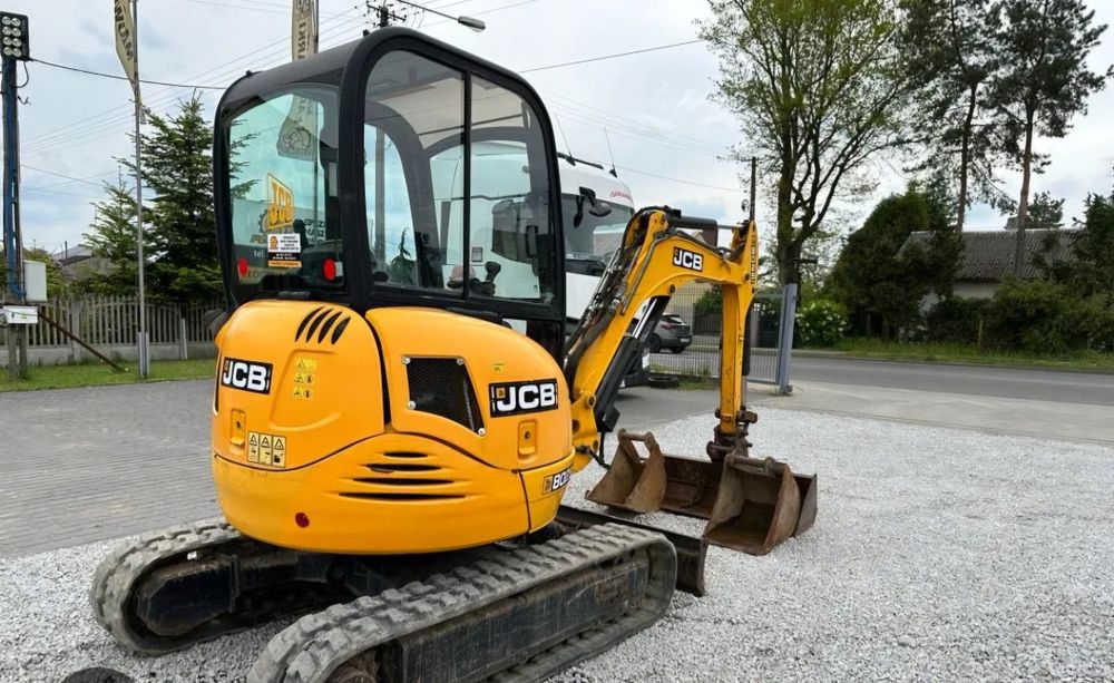 Wynajem minikoparki bez operatora