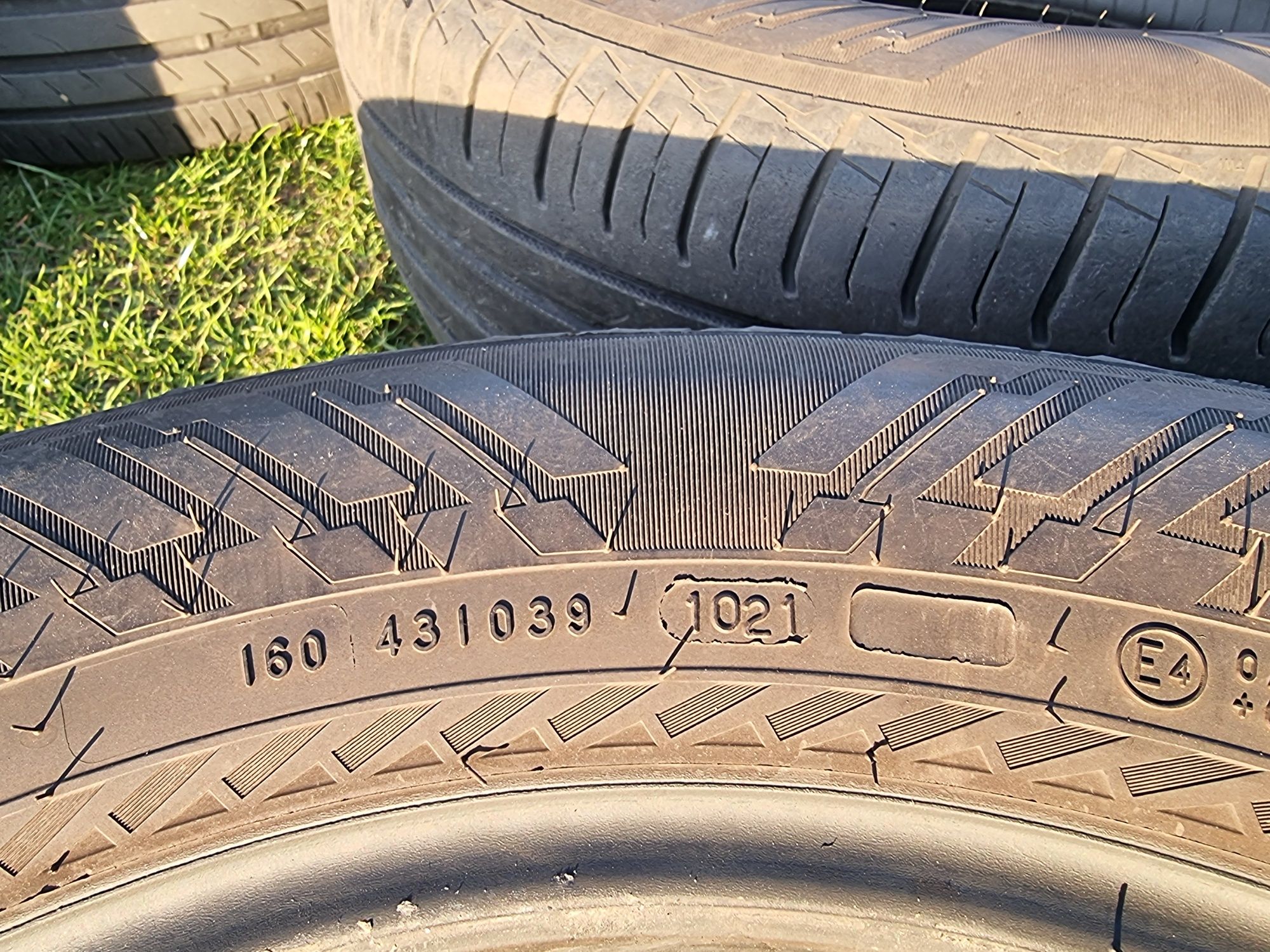 2 Opony lato SUV 225/65/17" NOKIAN 2021r Transport