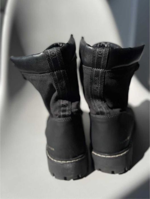 Tommy Hilfiger оригінальні шкіряні ботінки 39 розмір