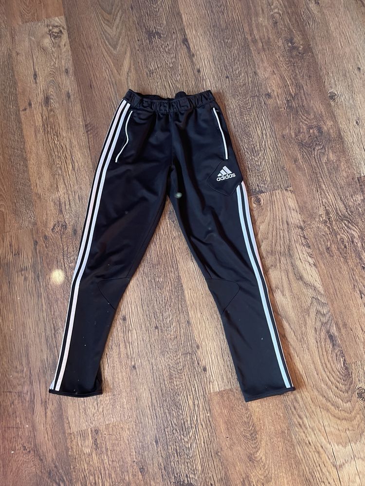 Spodnie dresowe Adidas rozm M