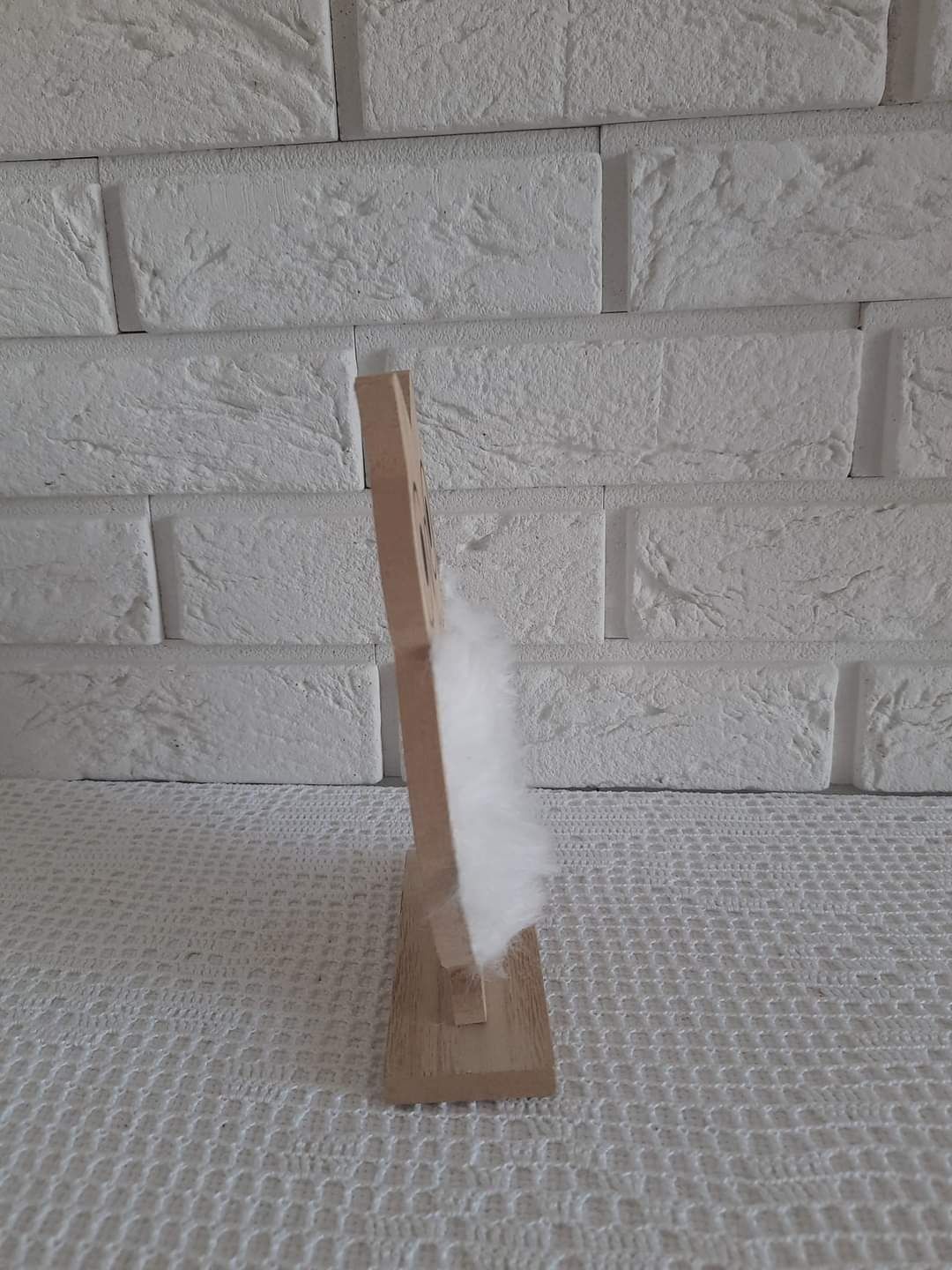 Sowa drewniana dekoracja.