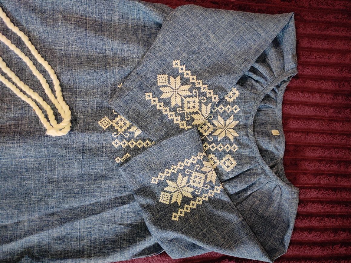 Продам вишиванку жіночу