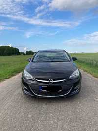 Opel Astra J Cosmo 1.7 CDTI 2014 rok