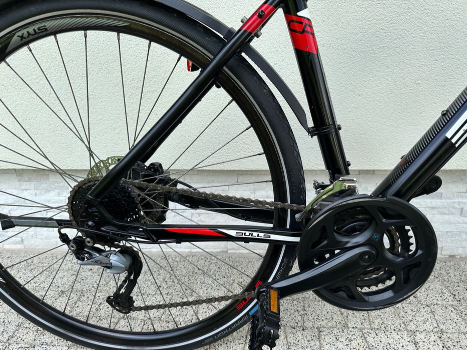 Rower BULLS - crossowy, koła 28, alu, ham hydrauliczne, amor, prądnica