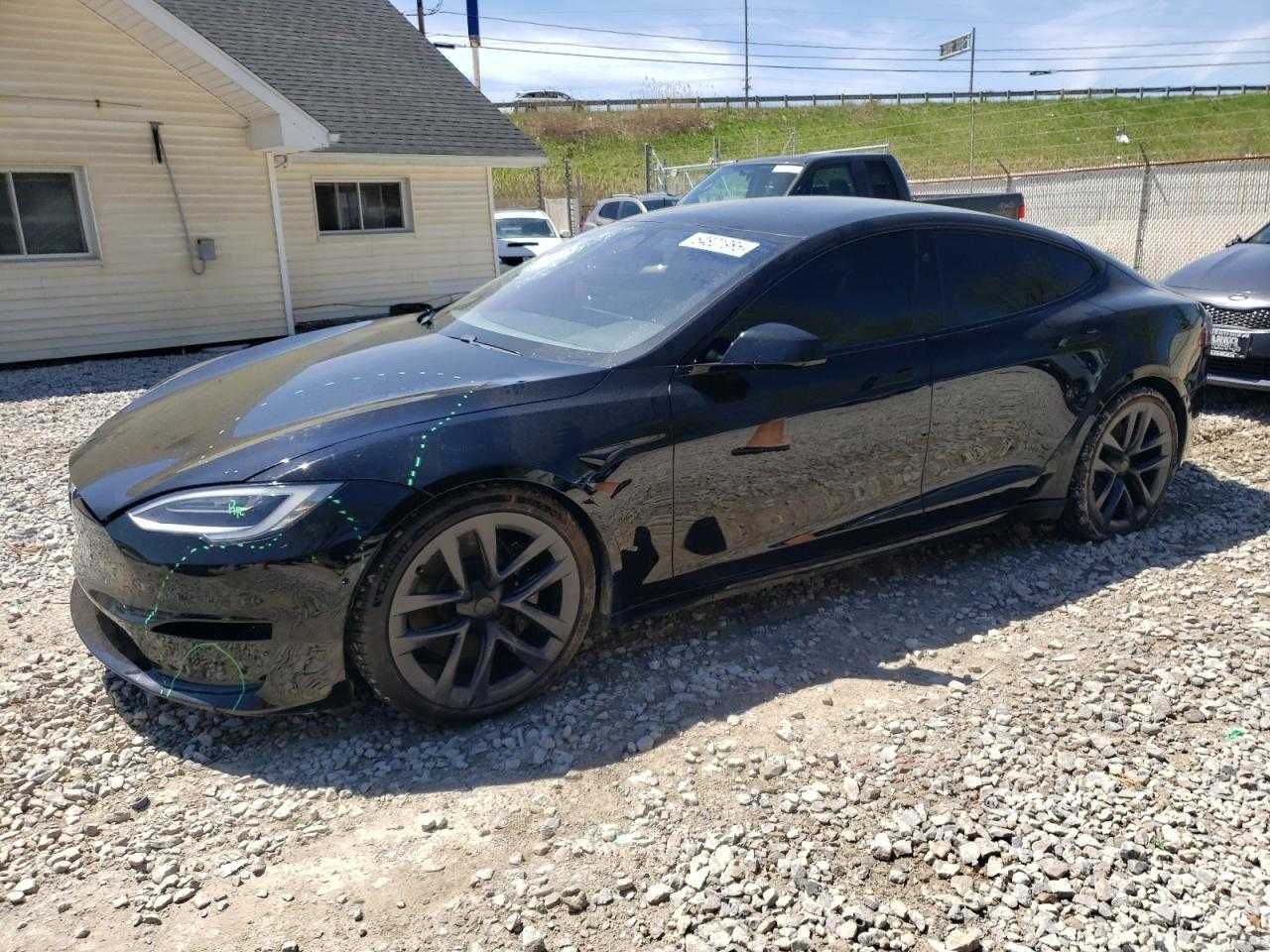 2021 TESLA MODEL S Plaid