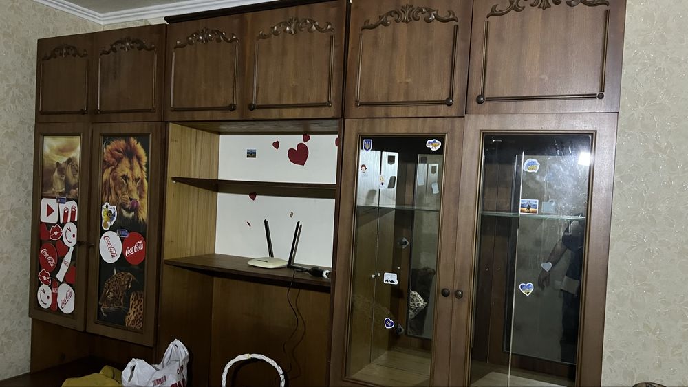 Меблі. Стінка Либідь. В нормальному стані.