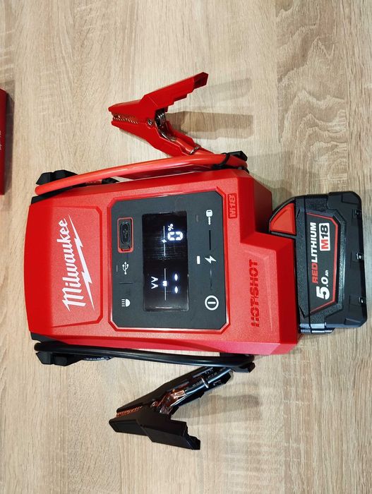 Milwaukee BOOSTER urządzenie rozruchowe 18V NOWOŚĆ faktura VAT