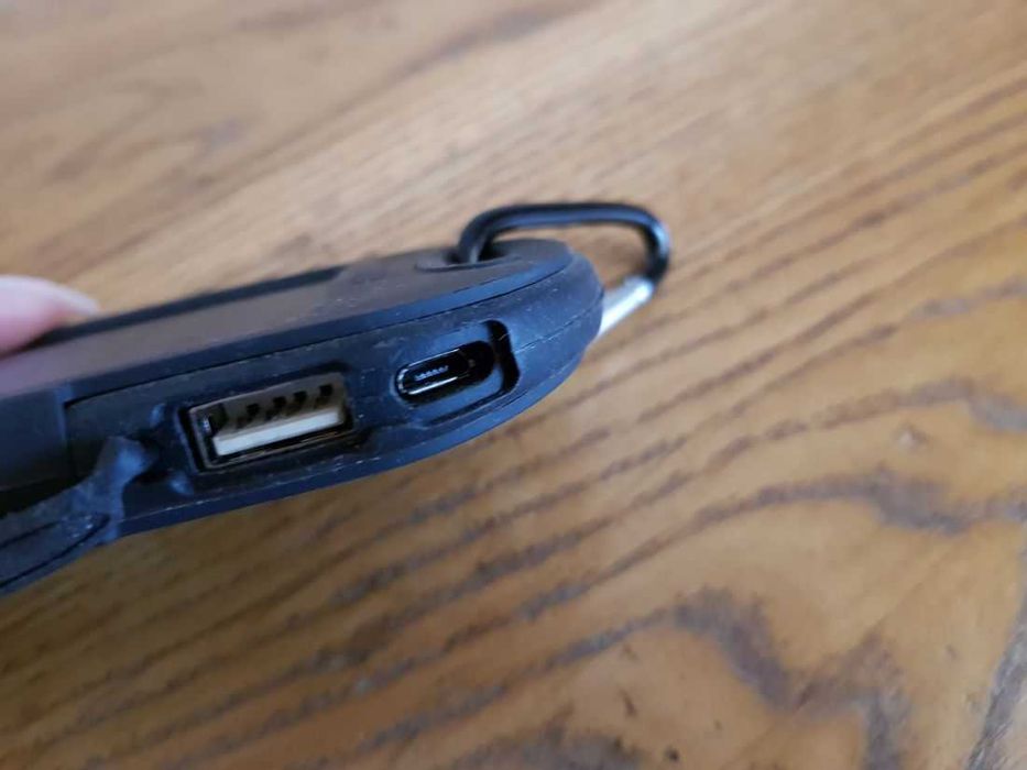 ładowarka power bank solarny akumulator