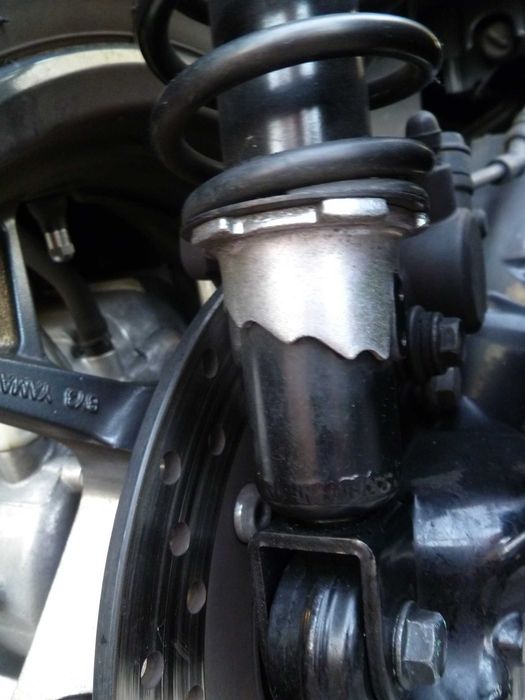 Amortecedores Traseiros usados originais Yamaha Xmax 300
