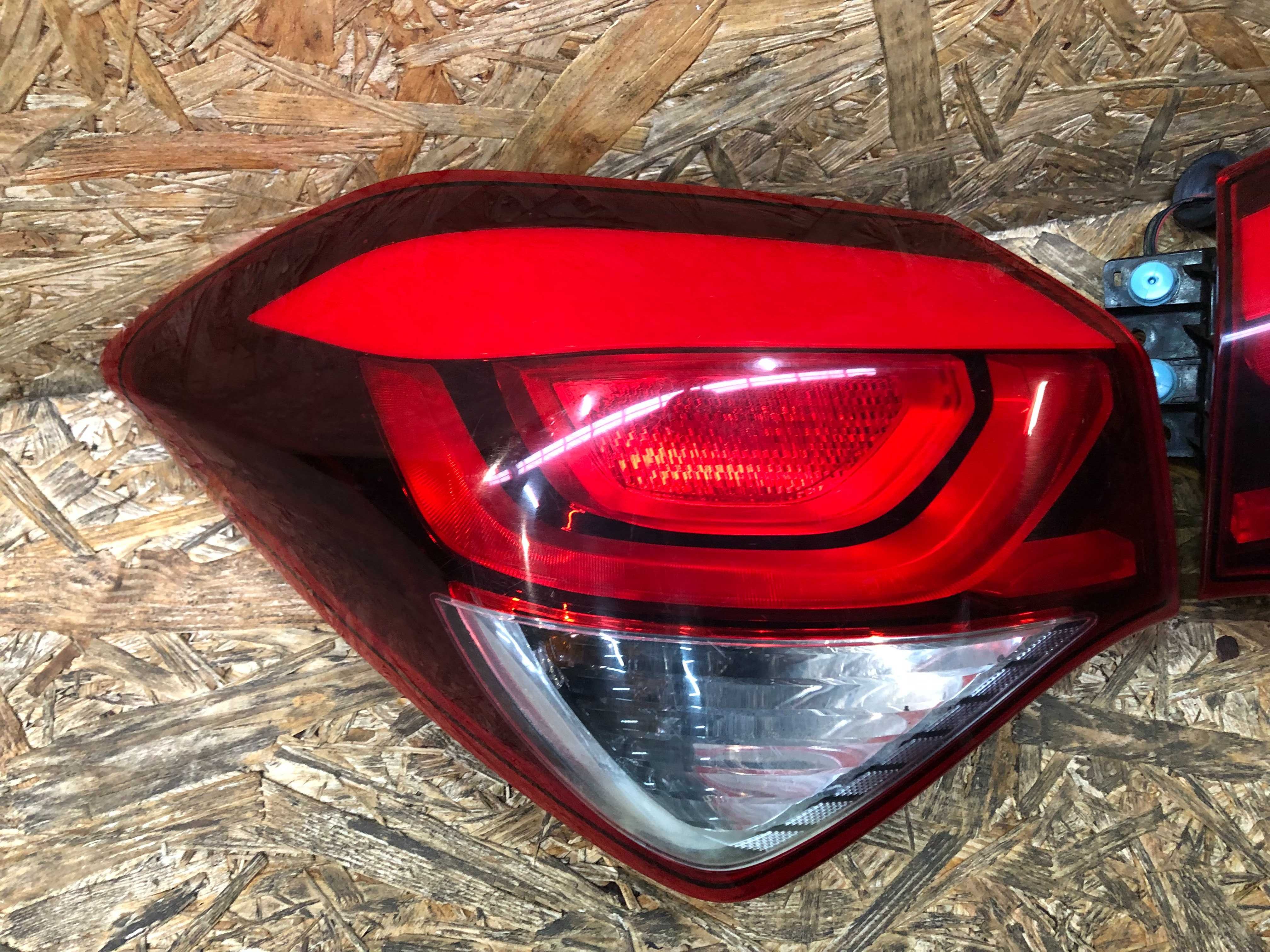 Lampa/reflektor tylny lewy prawy Hyundai I20 II