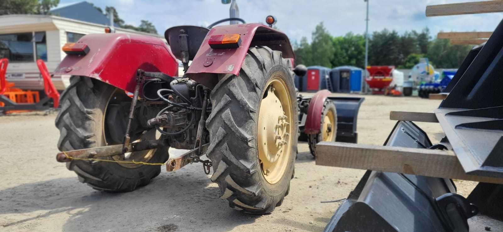 Ciągnik Ursus c335