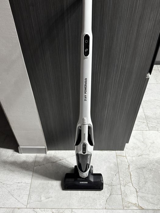 Акумуляторний пилосос Samsung POWERstick 21.6V