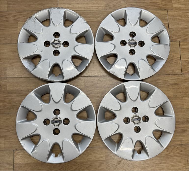 Оригінальні ковпаки Nissan R15