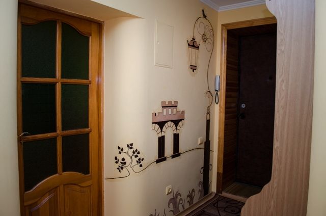 Рівне подобово в центрі . Незабутній краєвид з балкона! 3 кім.