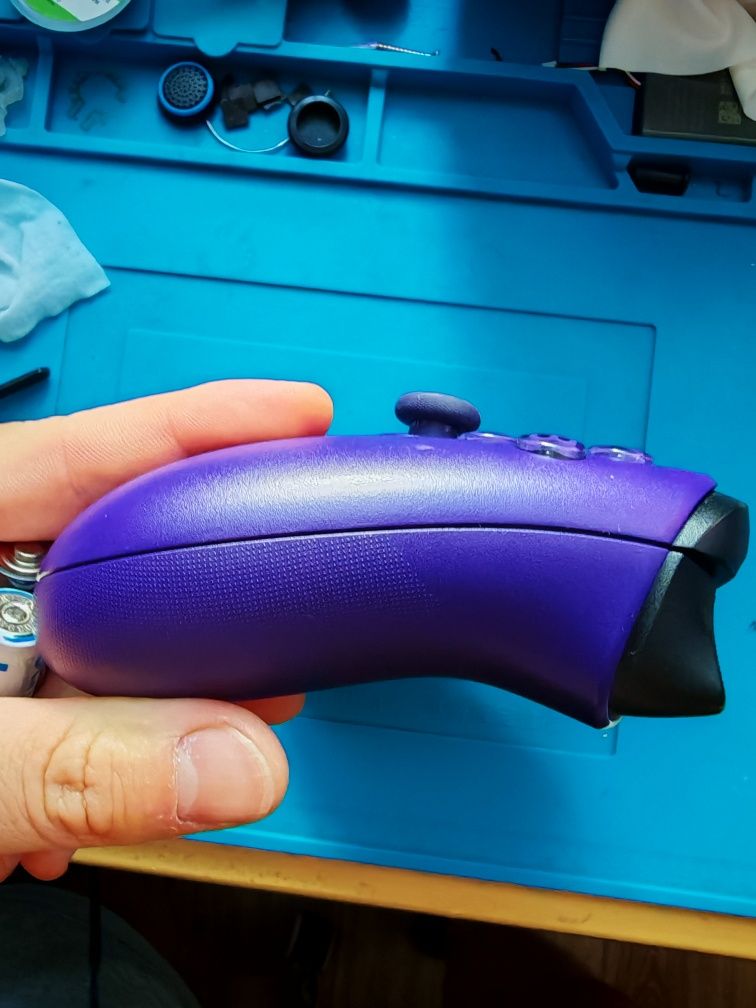 Kontroler Xbox Series X / S