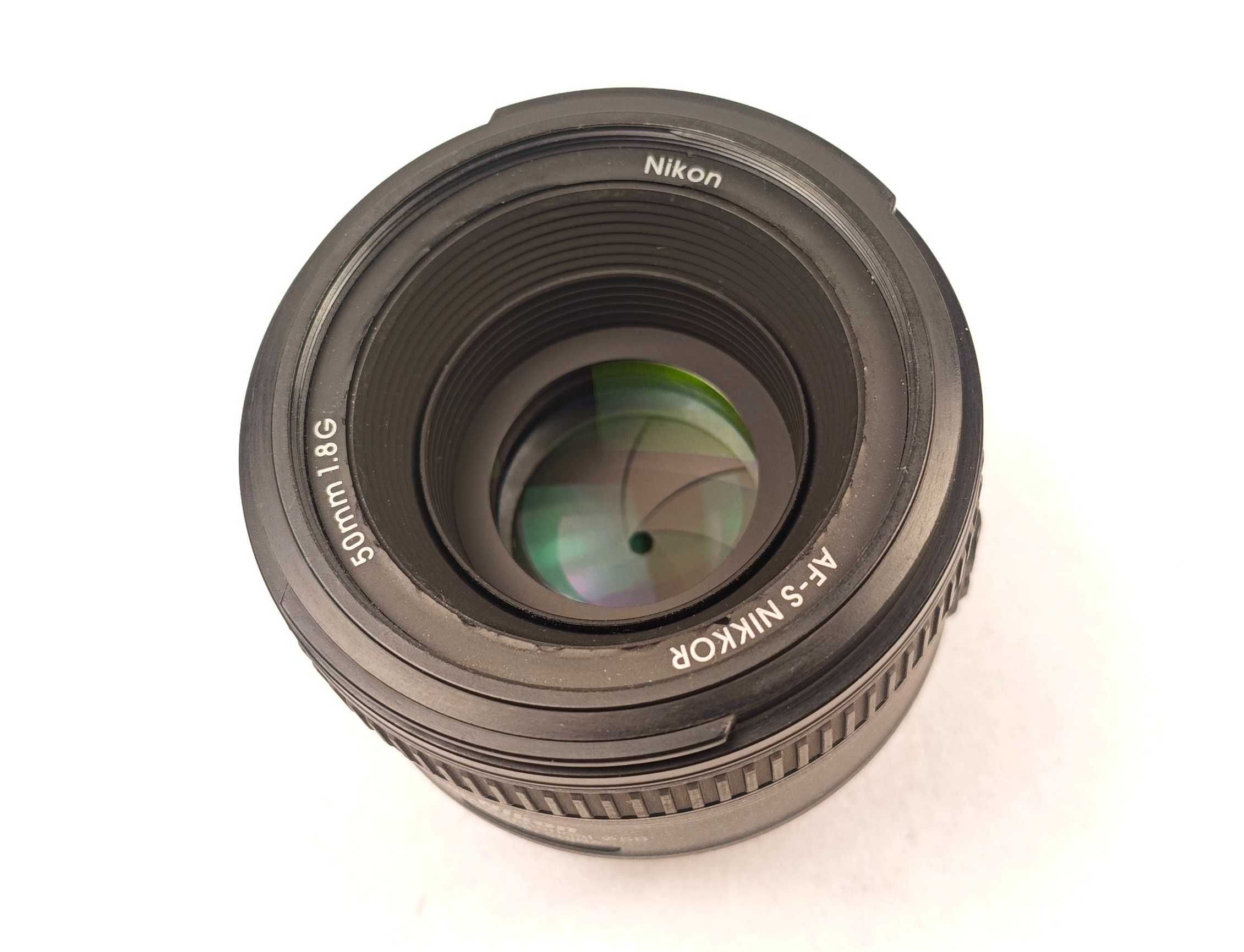 Cвітлосильний портретний об'єктив Nikon AF-S Nikkor 50mm f/1.8G