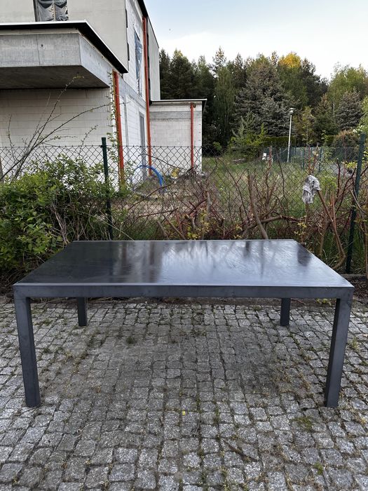 Stól ogrodwy rozkladany