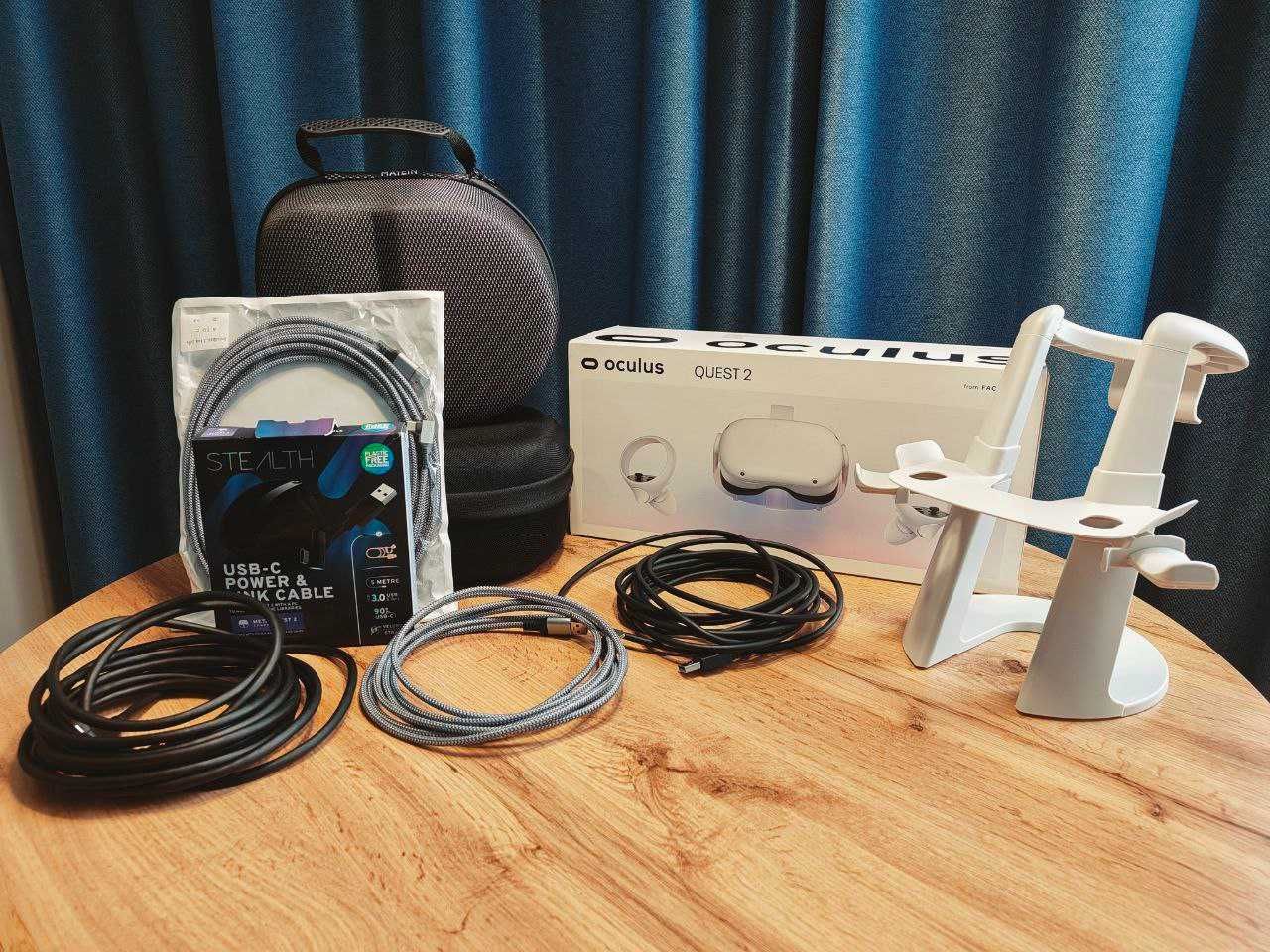 Аксесуари Oculus Quest 2. Кріплення на голову, дріт Oculus Link