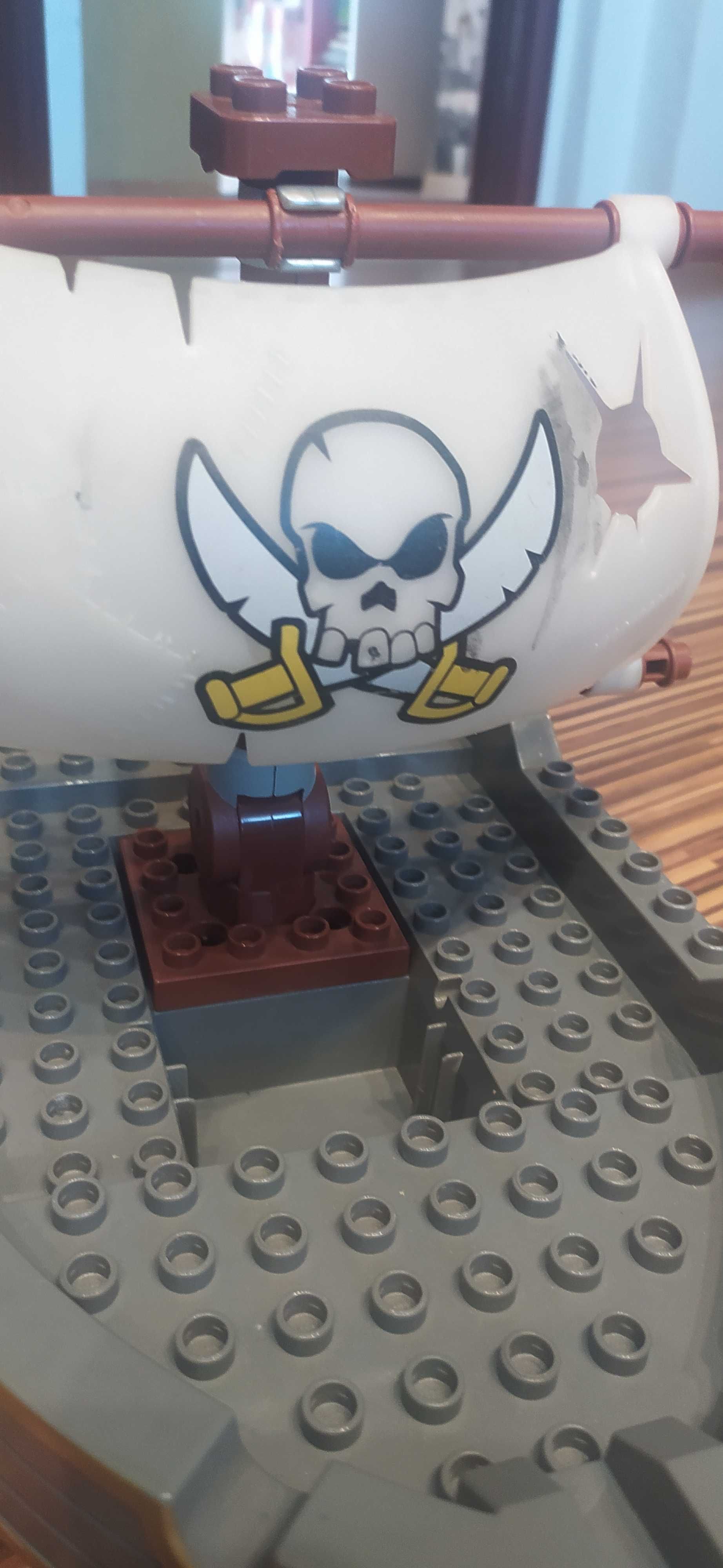 Lego duplo statek piracki